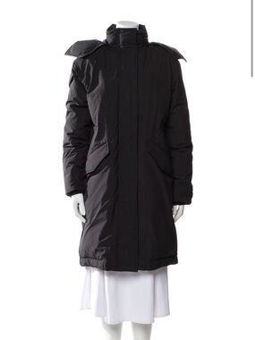 Burberry London down coat black